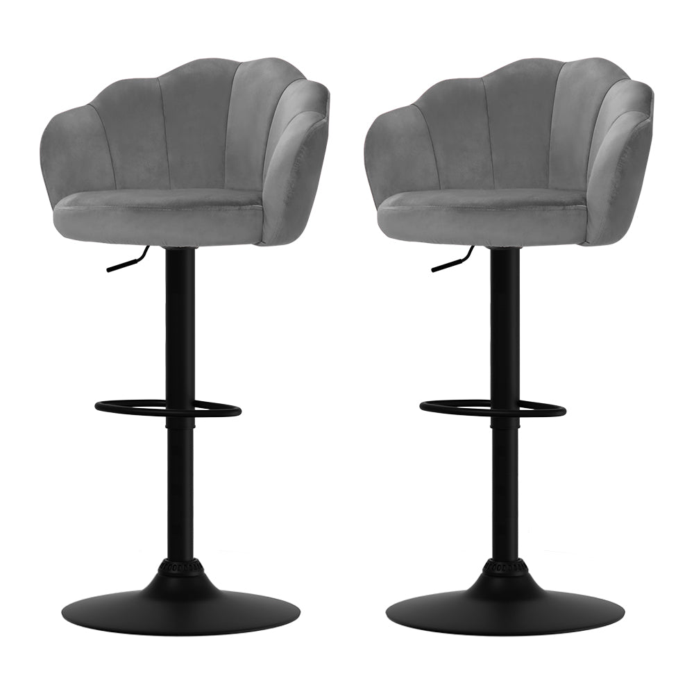 Introducing Artiss' Nessah bar stools with a modern design and luxurious feel, perfect for any kitchen, living room, or bar section. Our barstools feature a stunning clam shell design with premium velvet upholstery and soft padded seats for ultimate comfort