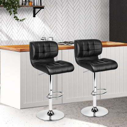  With a beautiful chrome gas lift lever and quality chrome base, this bar stool is perfect for any modern decor. 